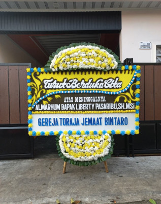Papan Bunga Duka di Lebaksari